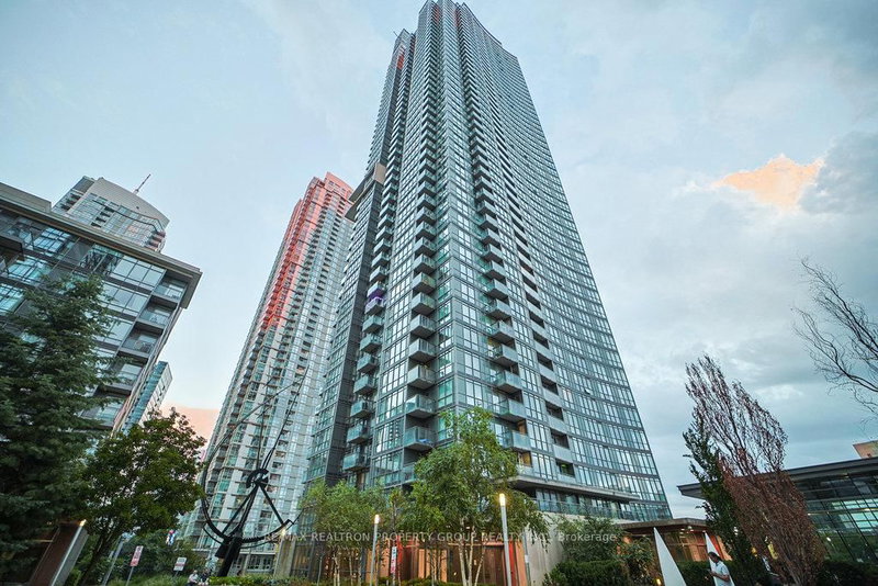 2605 - 11 Brunel Court