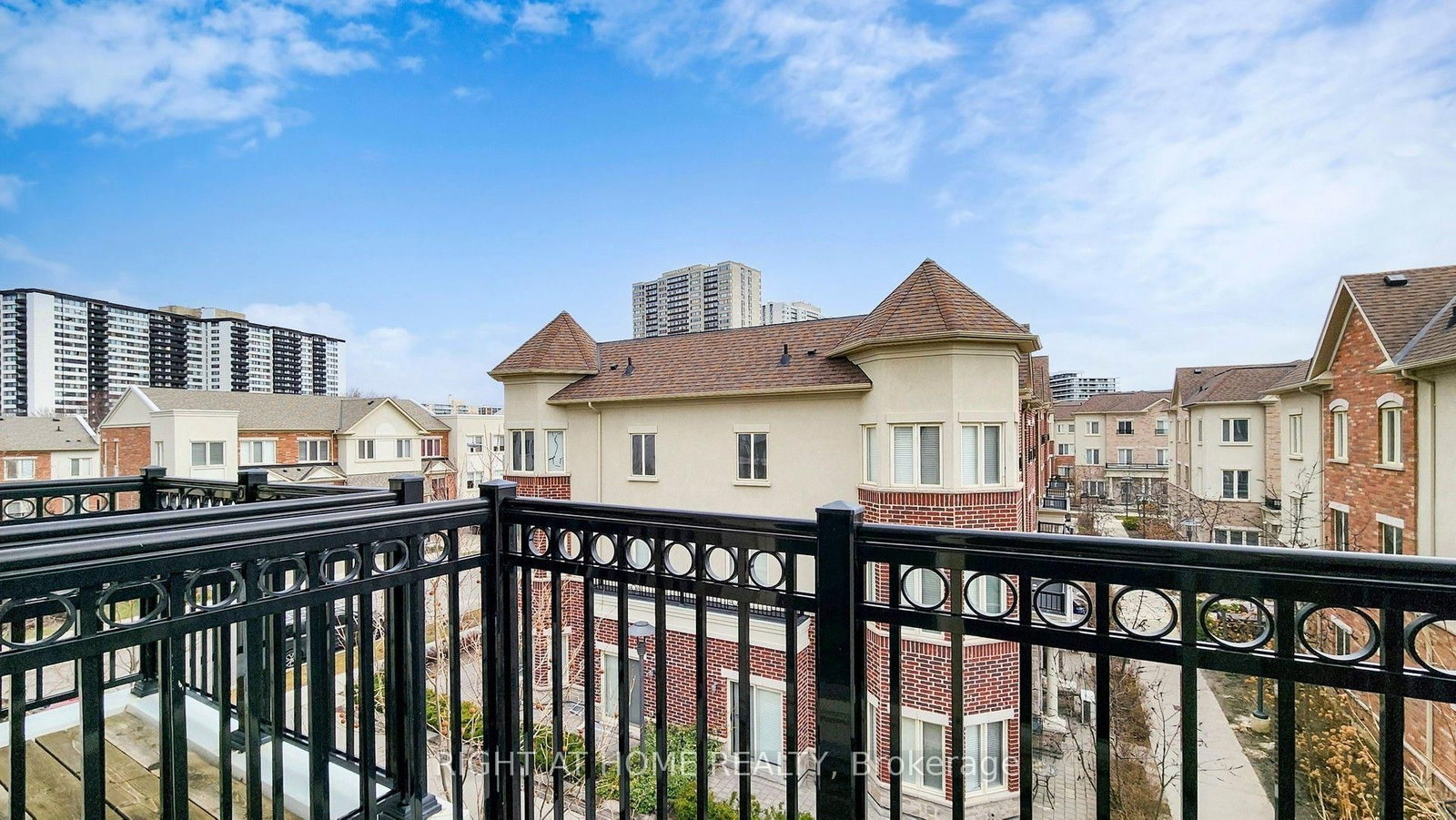 19 Coneflower Crescent • #258 • Toronto, ON photo 34