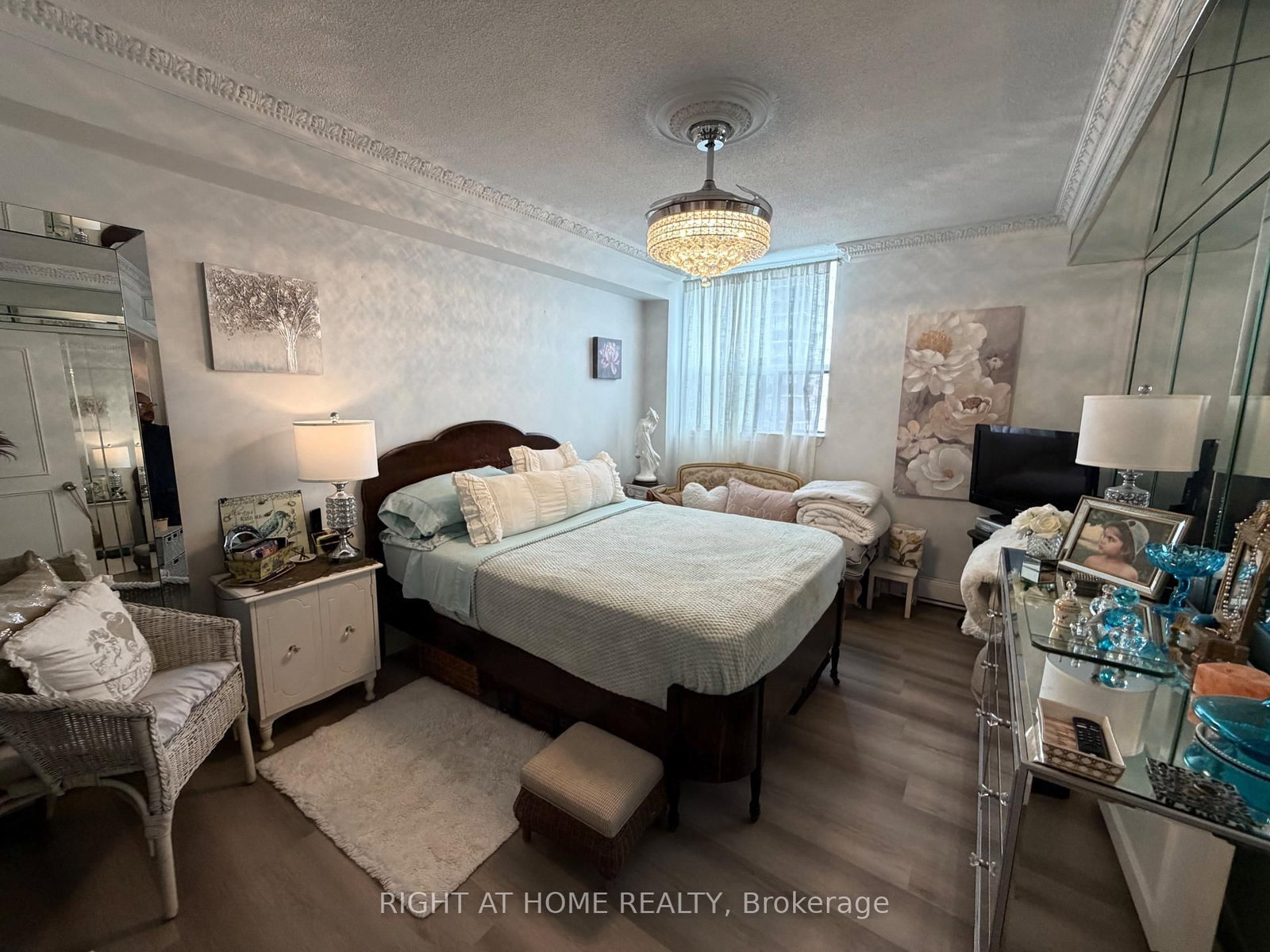 1881 Jane Street • #706 • Toronto, ON photo 20