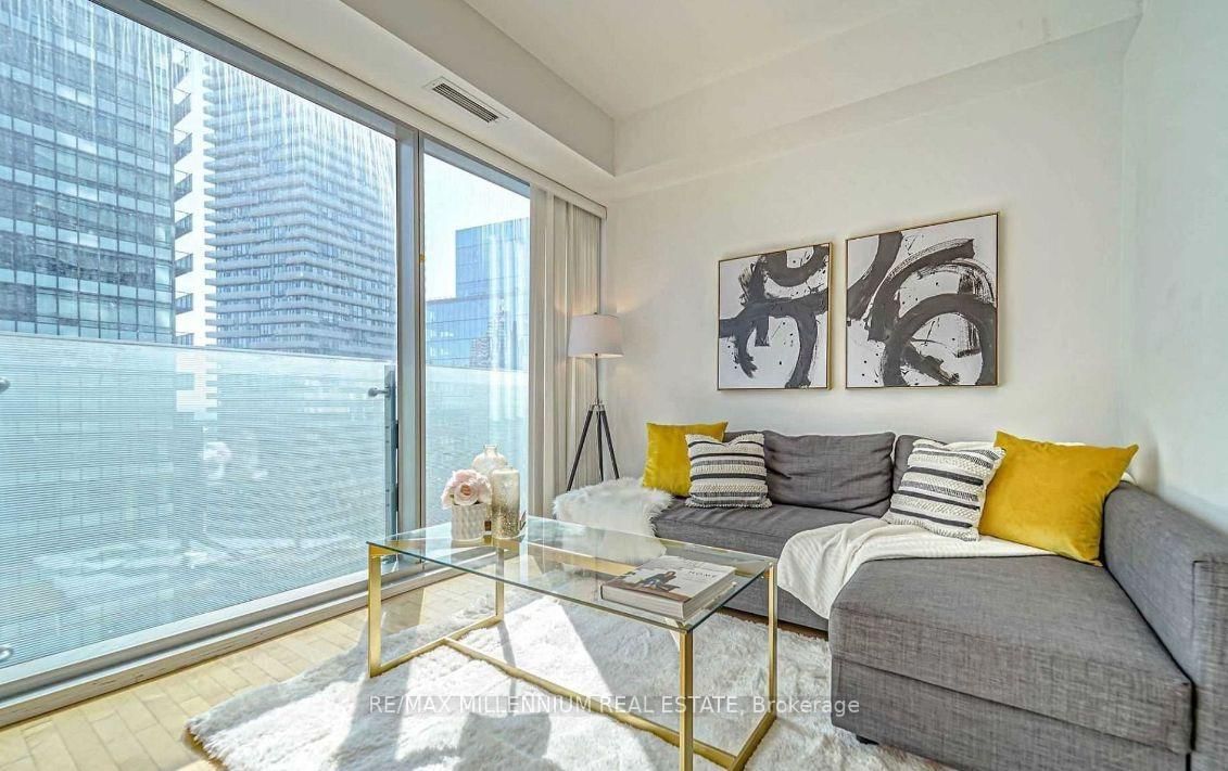 3612-14 York St, Toronto, view 16