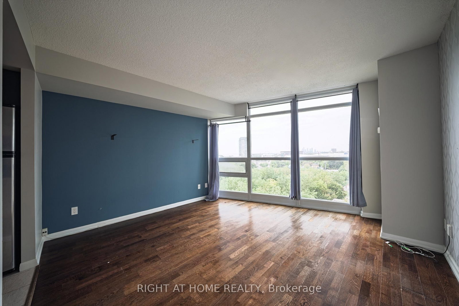215 Fort York Boulevard • #1206 • Toronto, ON photo 11