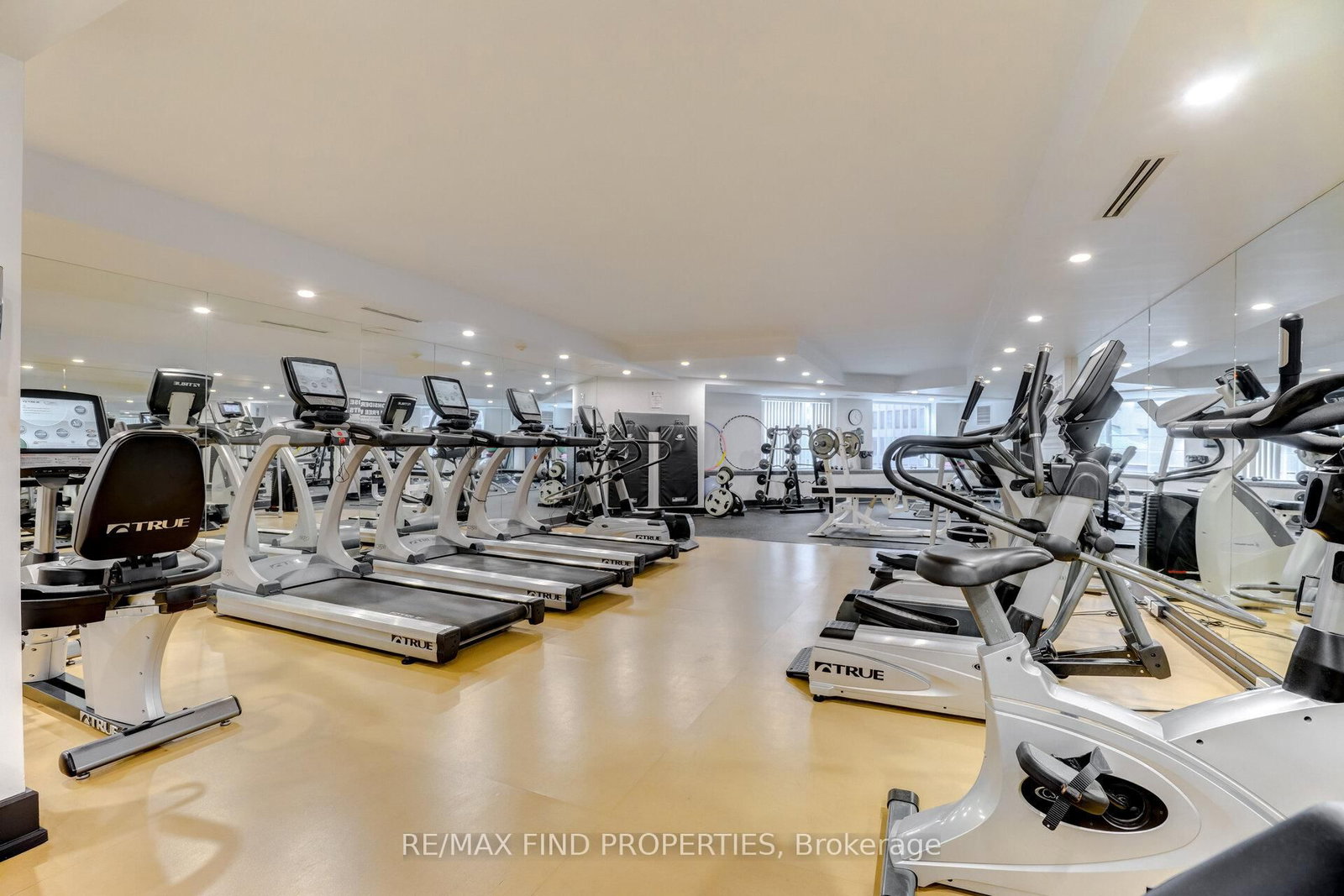 33 University Avenue • #1203 • Toronto, ON photo 38