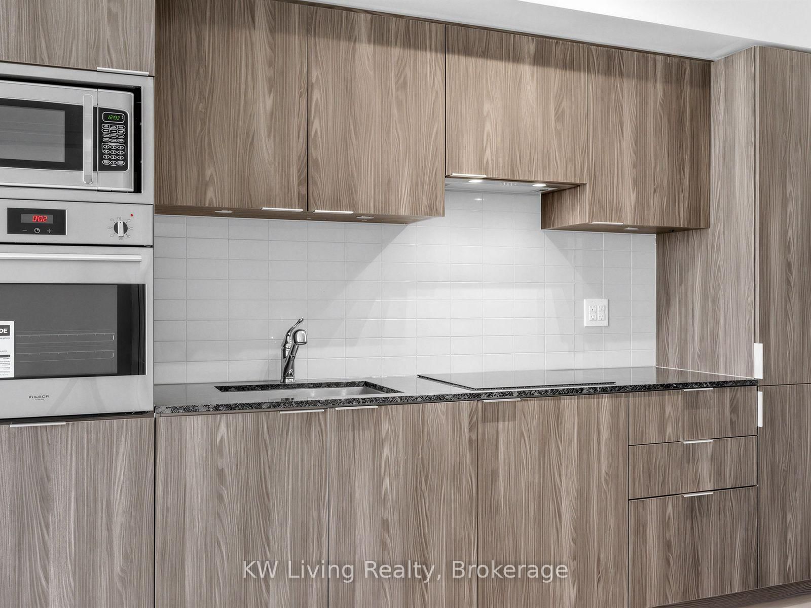 11 Wellesley Street • #4309 • Toronto, ON photo 14