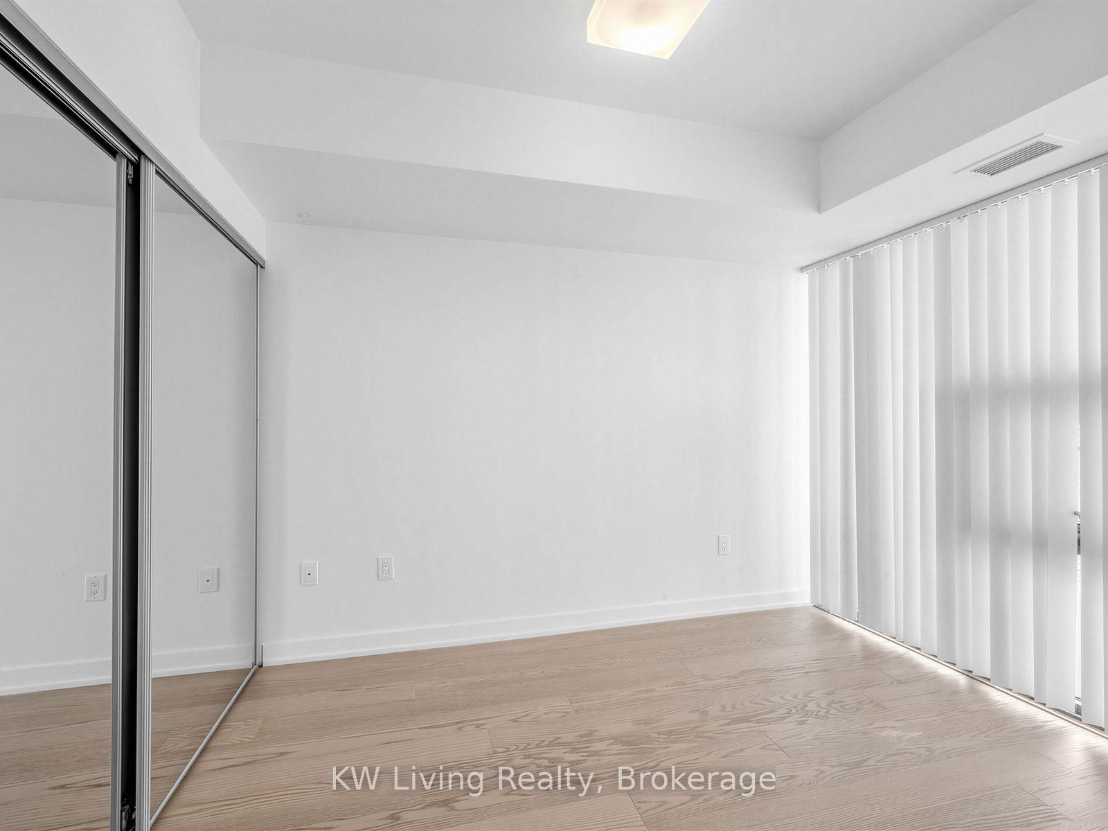 11 Wellesley Street • #4309 • Toronto, ON photo 19