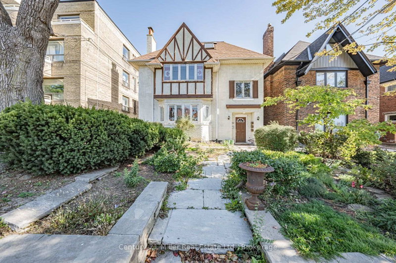 First Floor - 889 Avenue Road