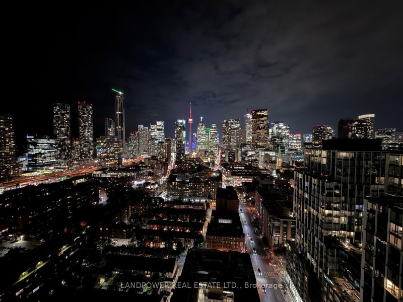 2832 W - 135 Lower Sherbourne Street
