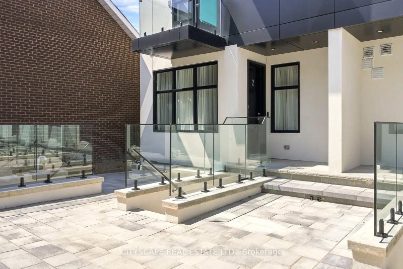 1 - lower - 589 Oakwood Avenue