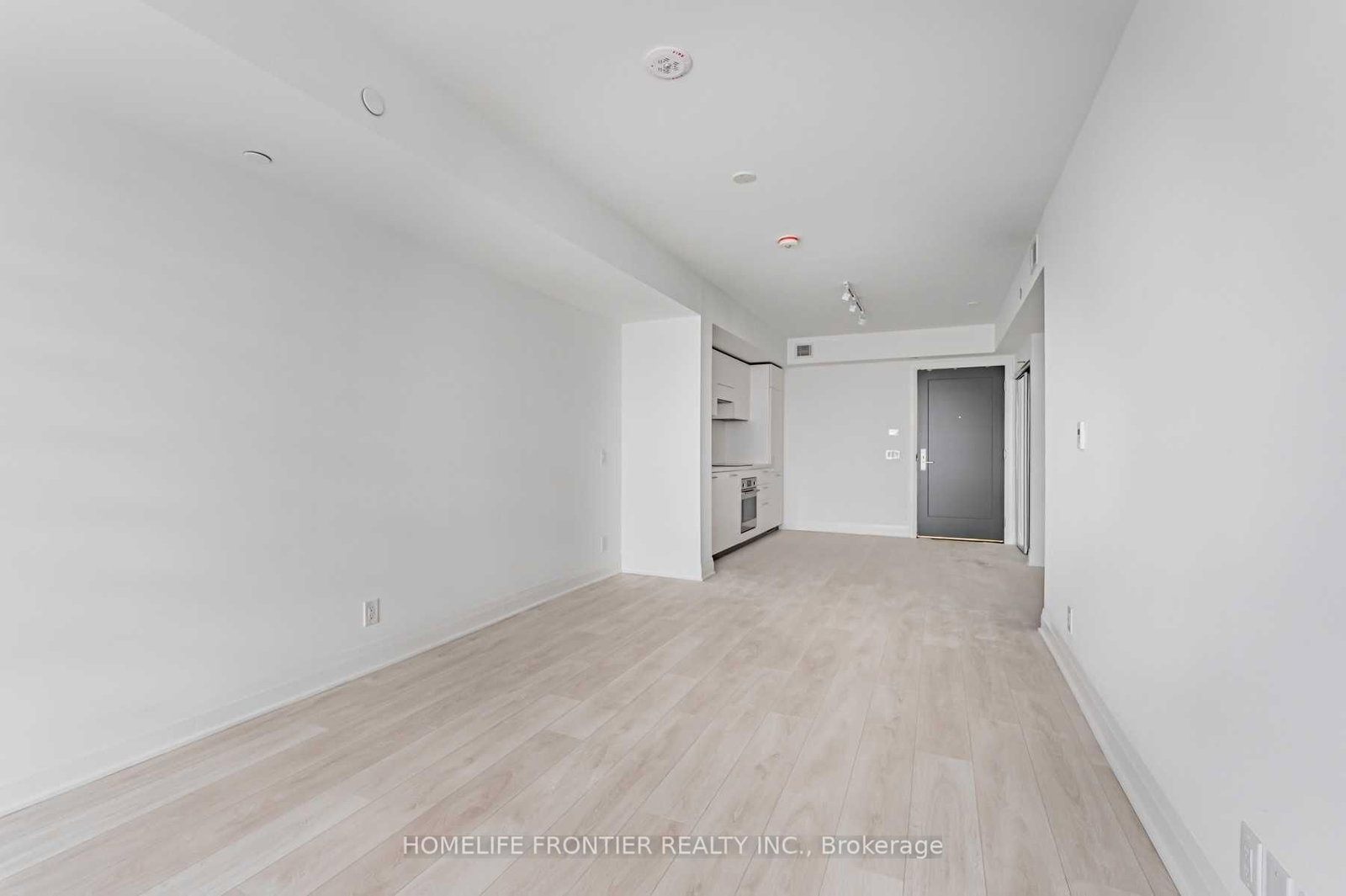 33 Frederick Todd Way • #516 • Toronto, ON photo 9