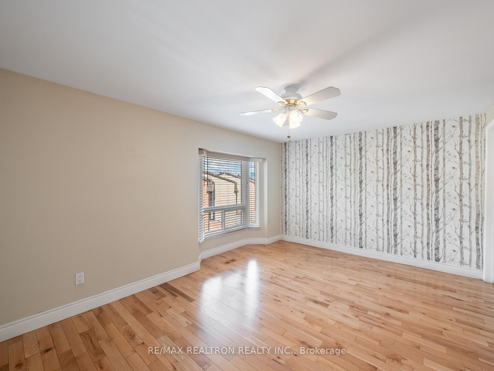 43 Wild Gingerway Road • Toronto, ON photo 14