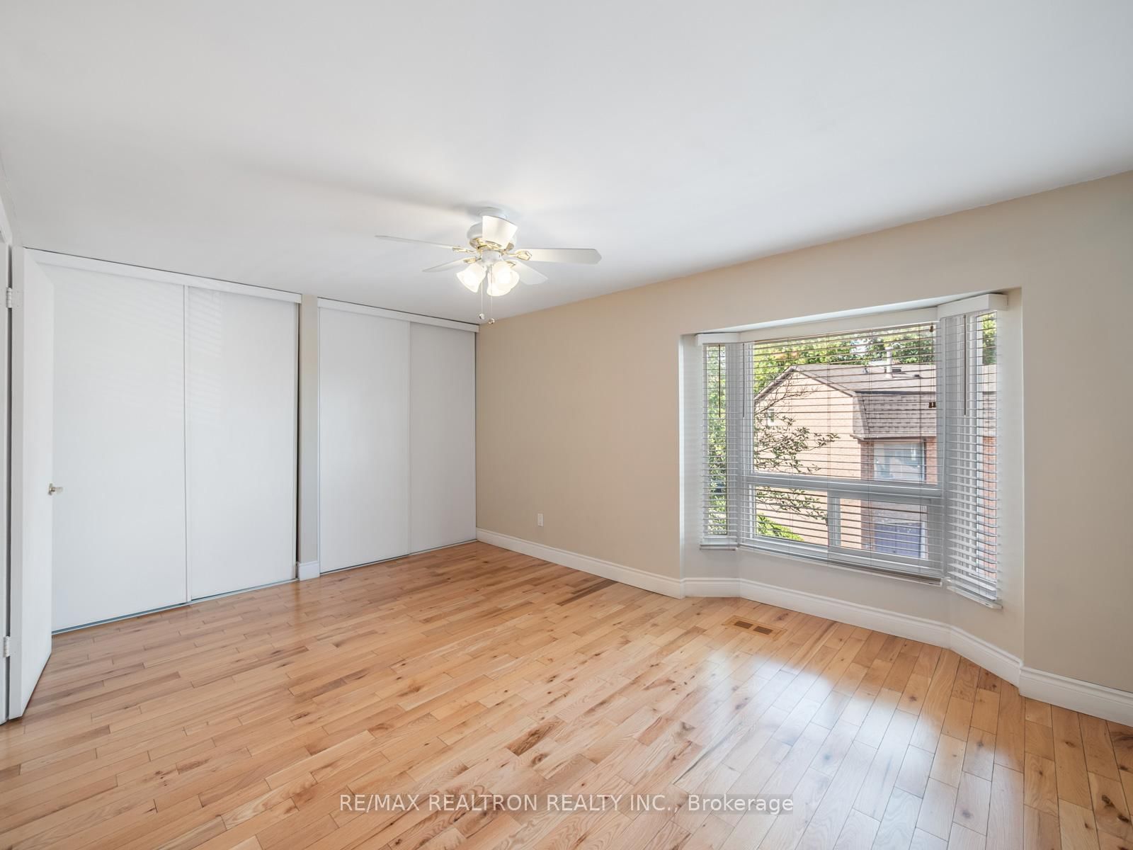 43 Wild Gingerway Road • Toronto, ON photo 15