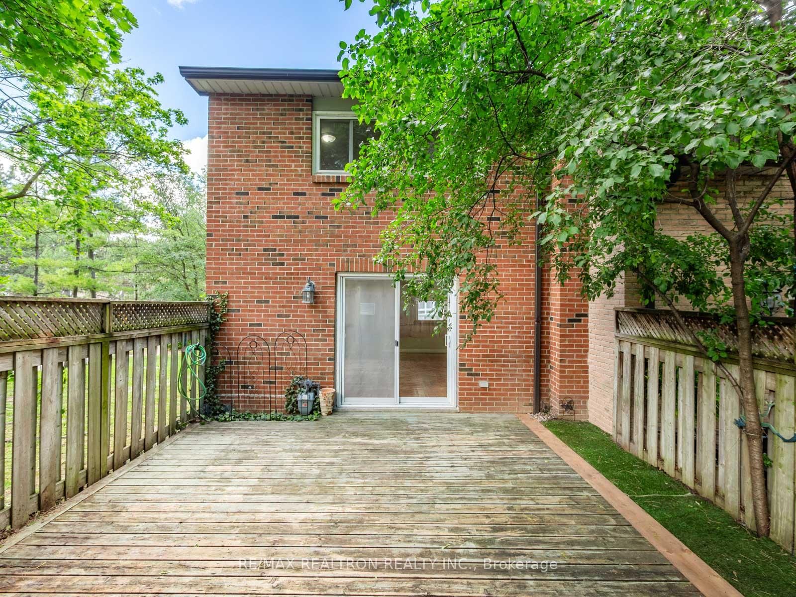 43 Wild Gingerway Road • Toronto, ON photo 28
