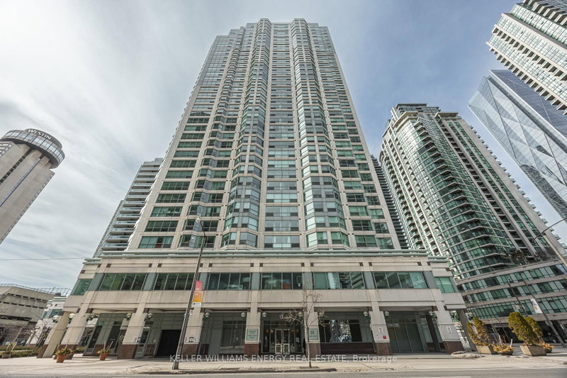 1604 - 10 Yonge Street