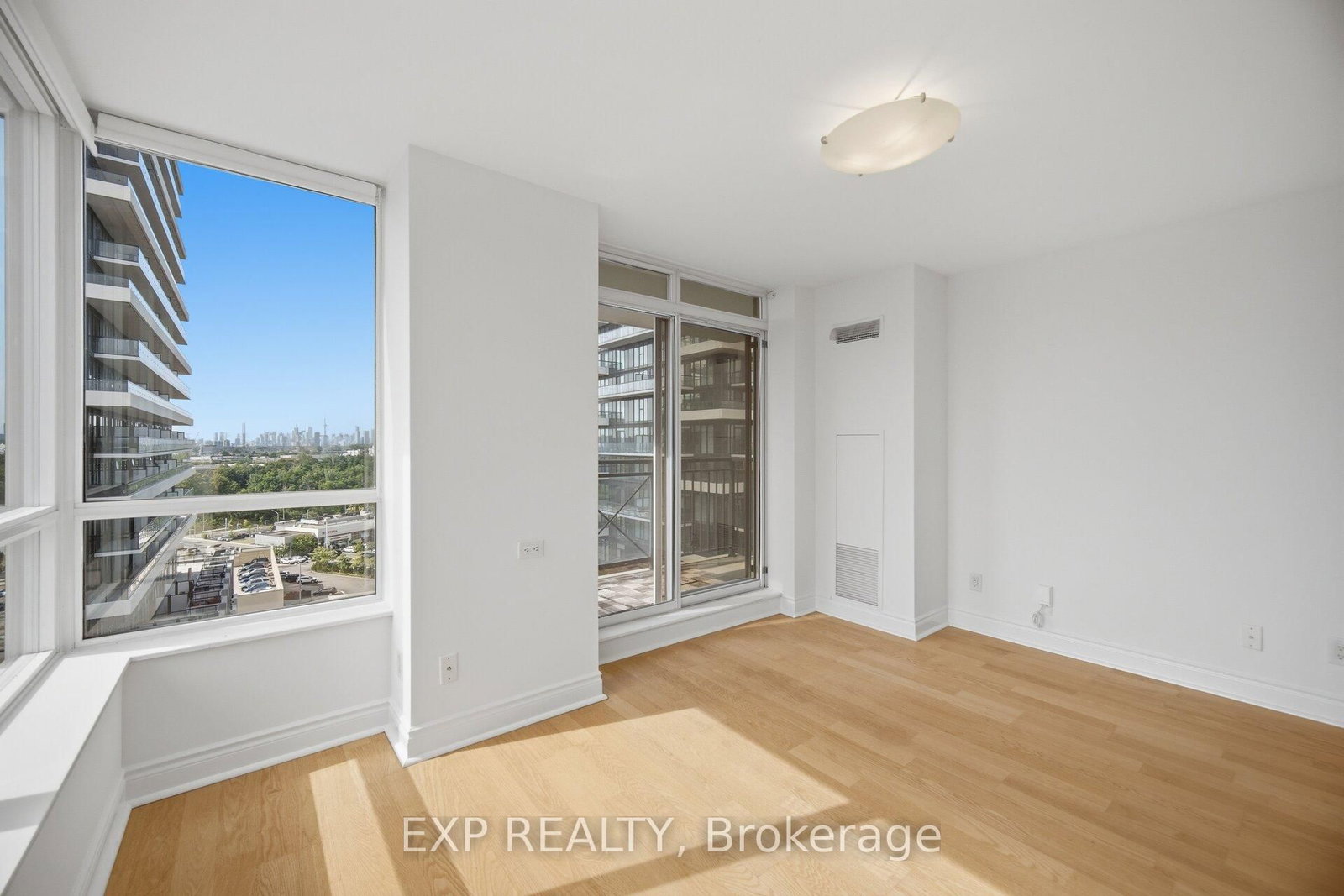 1103 Leslie Street • #1103 • Toronto, ON photo 11