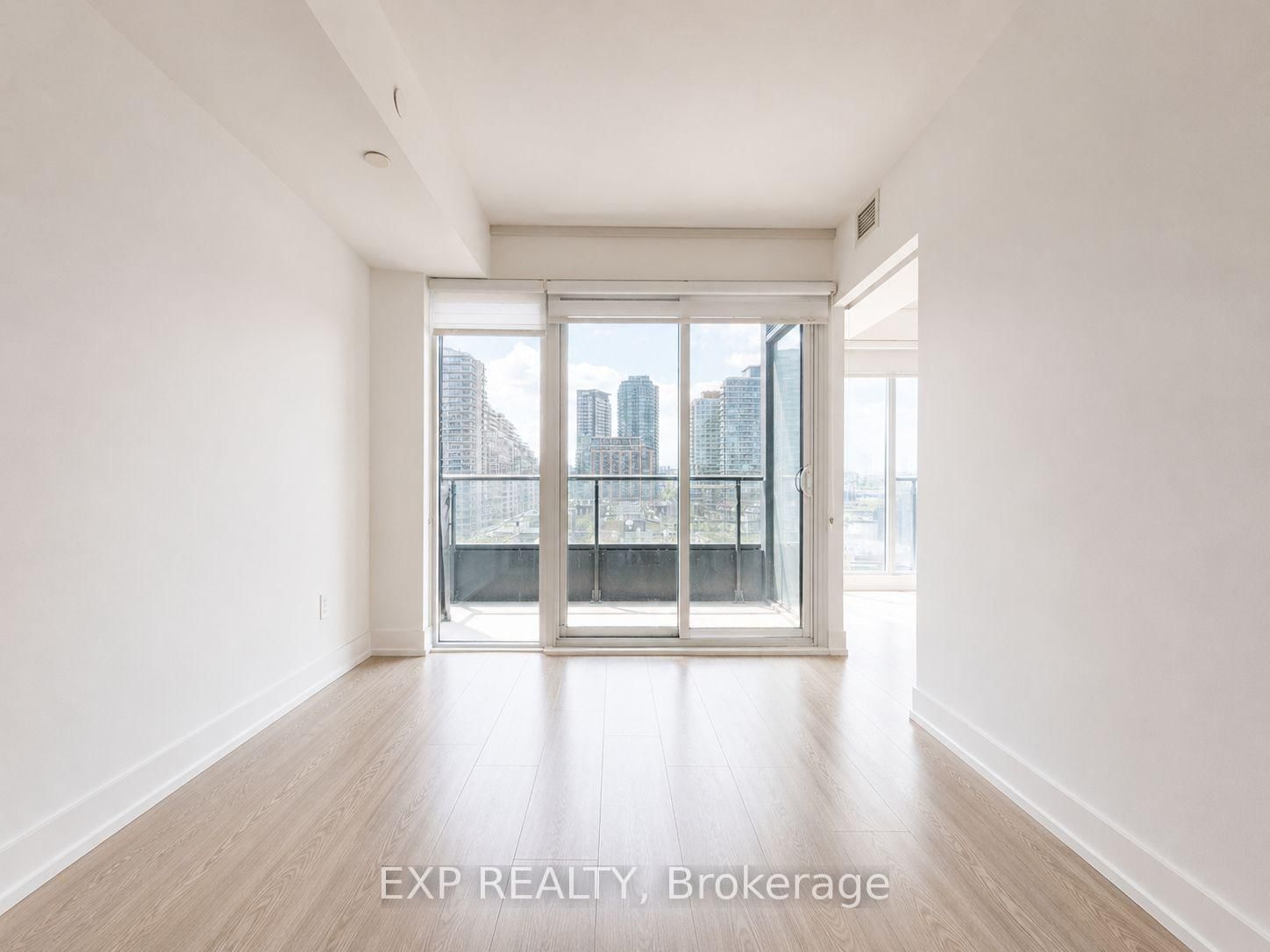 19 Western Battery Road • #811 • Toronto, ON photo 12