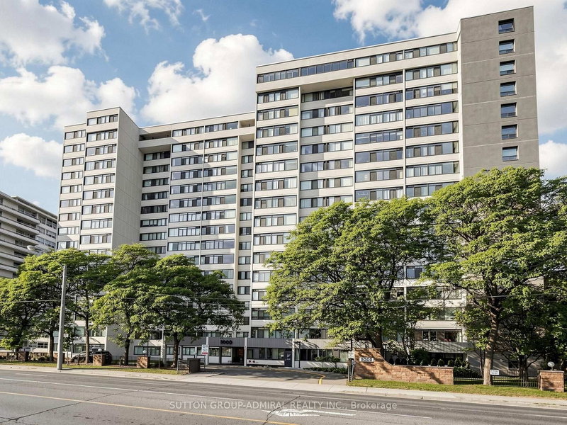 708 - 3000 Bathurst Street