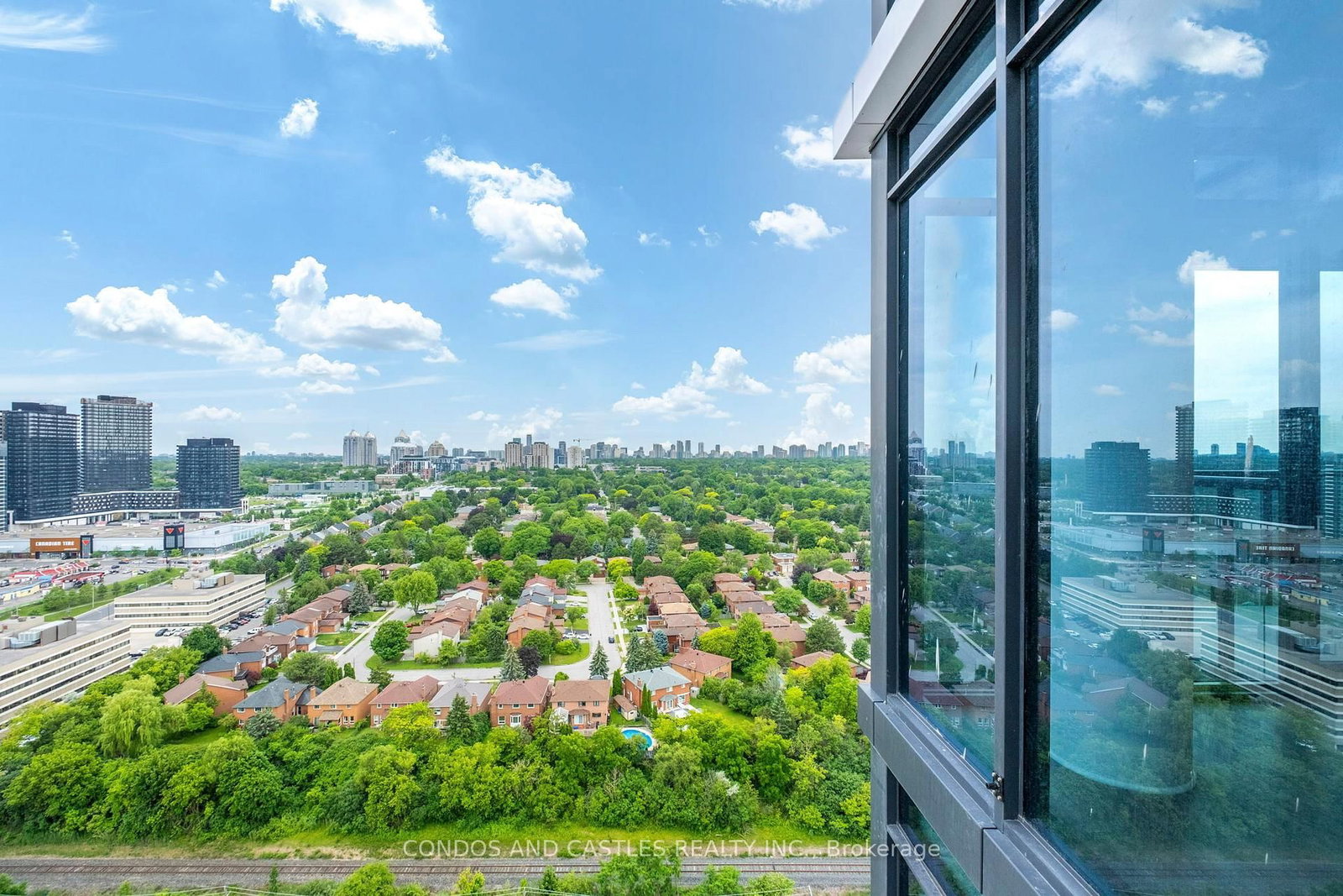 29 Green Trail Court • #2610 • Toronto, ON photo 39