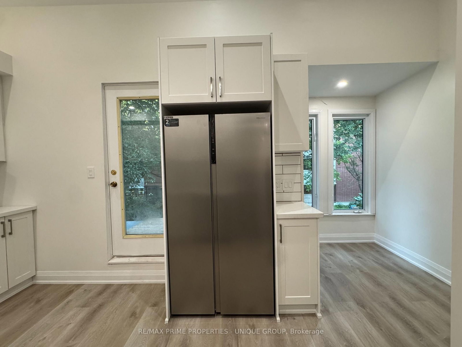 2 - 62 Henry Street, Toronto 5