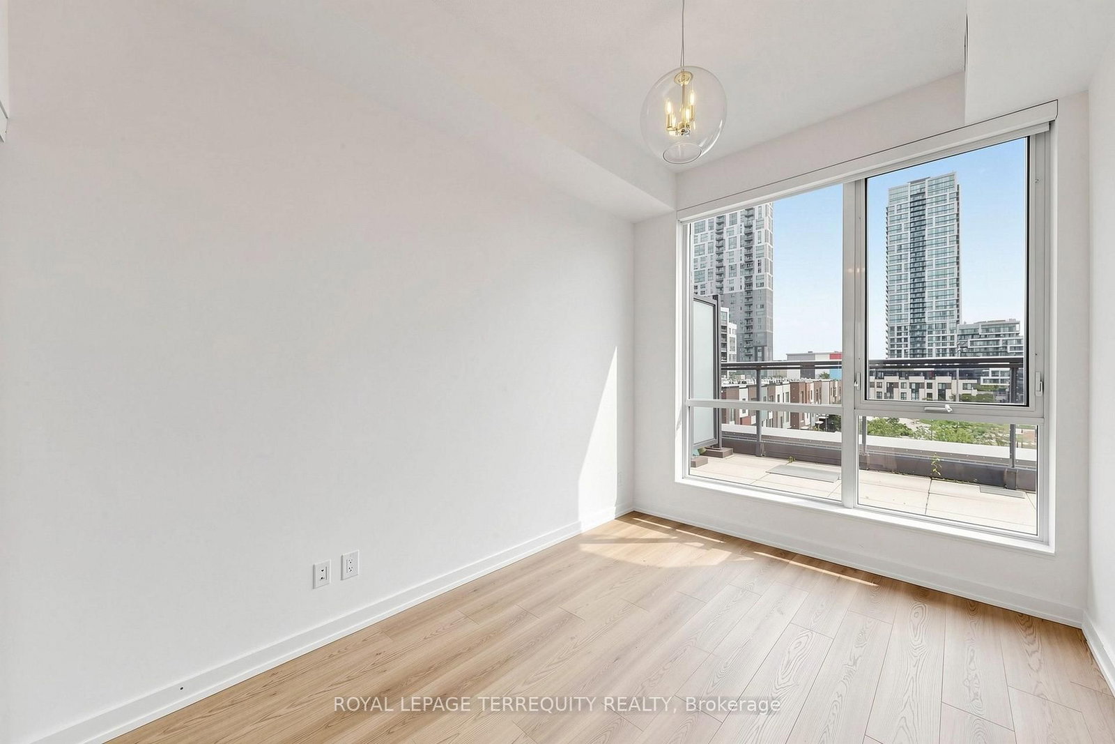 55 Regent Park Boulevard • #415 • Toronto, ON photo 21