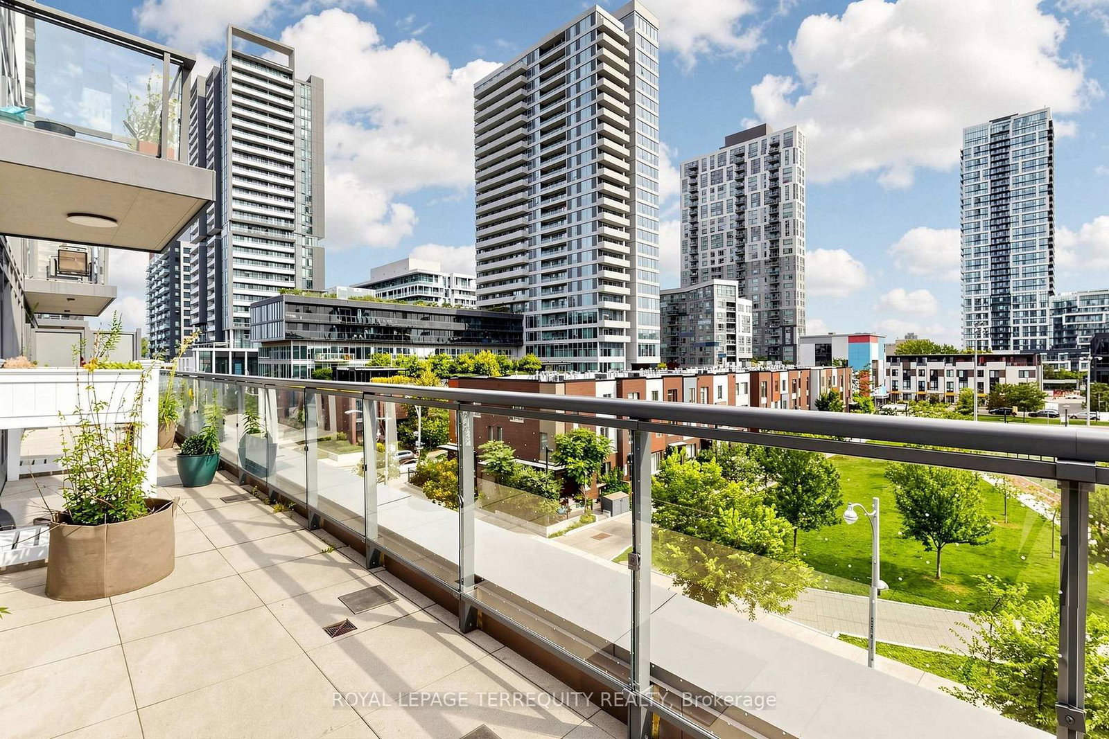 55 Regent Park Boulevard • #415 • Toronto, ON photo 29