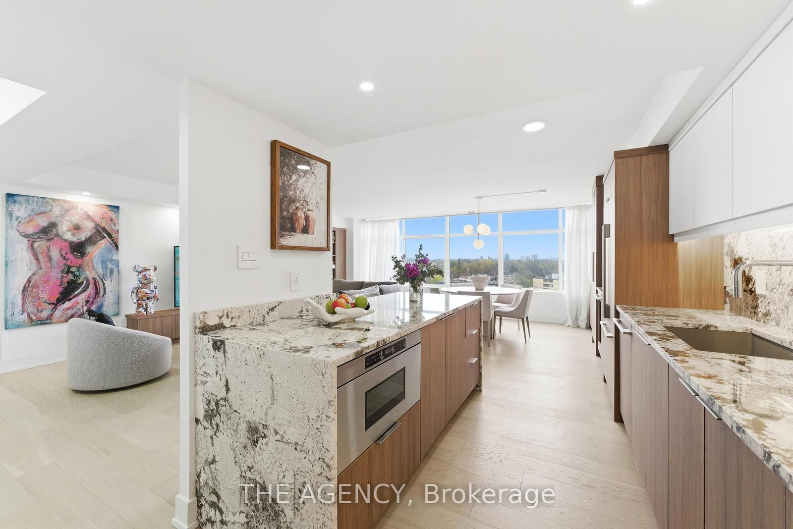 900 Yonge Street • #902 • Toronto, ON photo 15