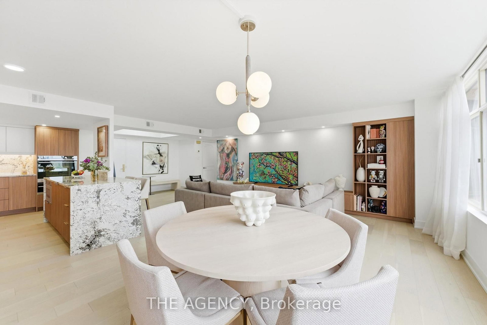 900 Yonge Street • #902 • Toronto, ON photo 24