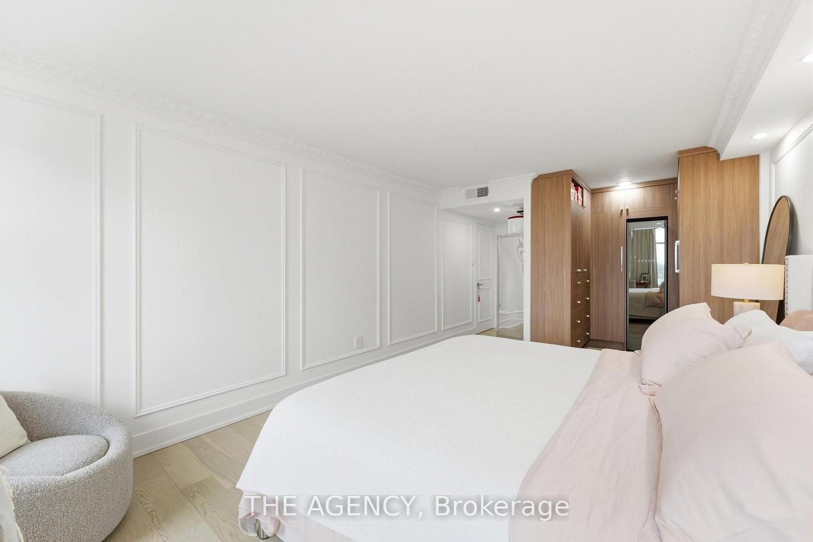 900 Yonge Street • #902 • Toronto, ON photo 27