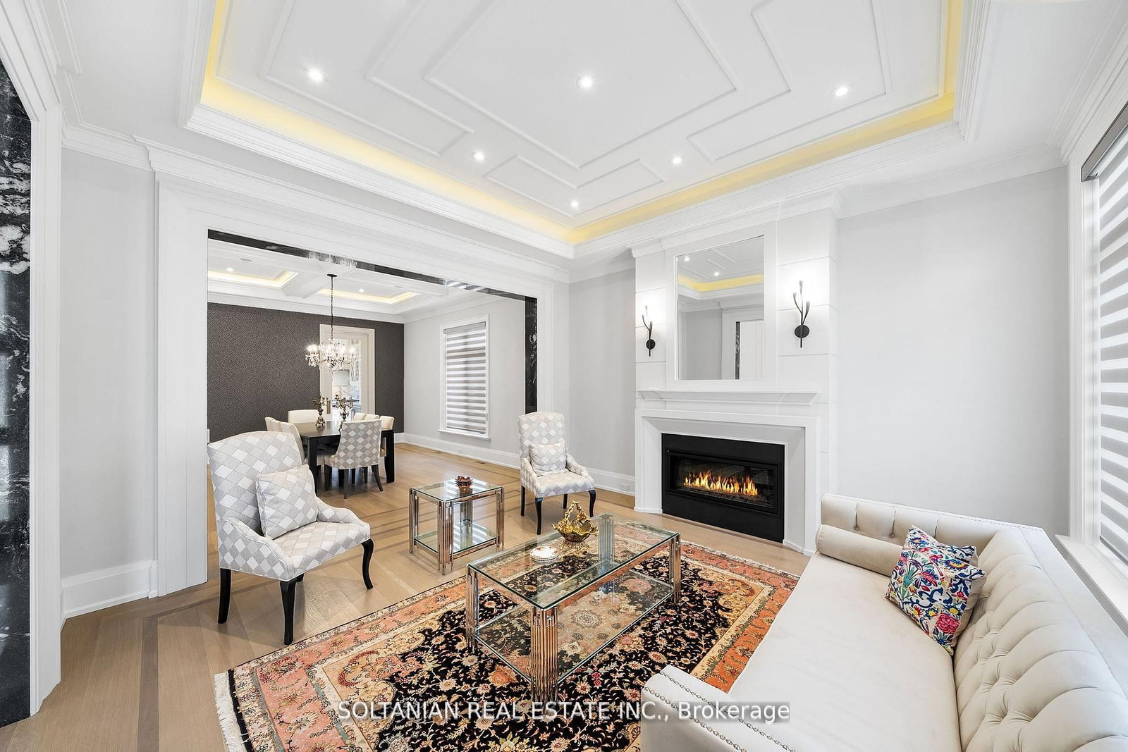 319 Betty Ann Drive • Toronto, ON photo 12