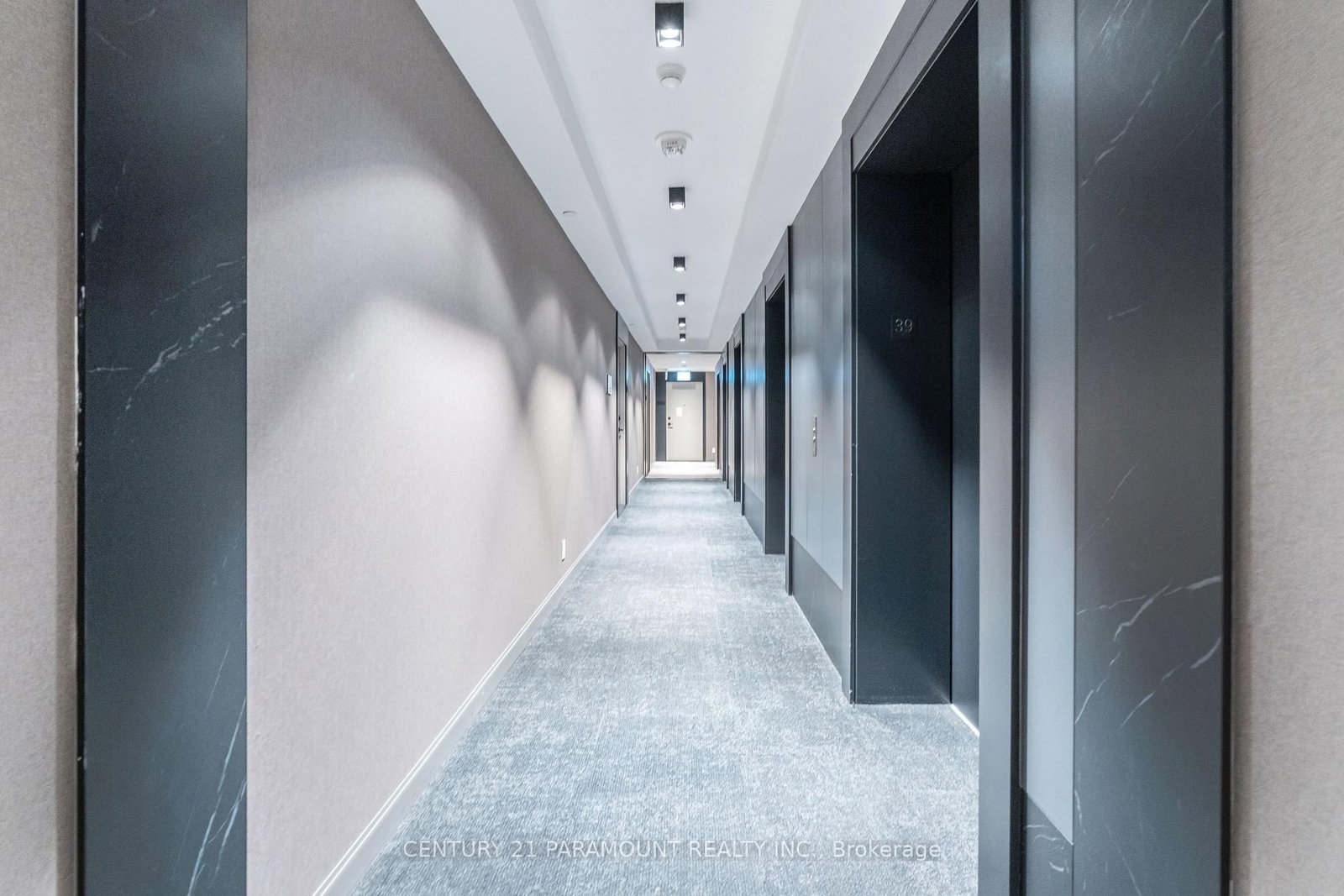 55 Mercer Street • #3902 • Toronto, ON photo 4