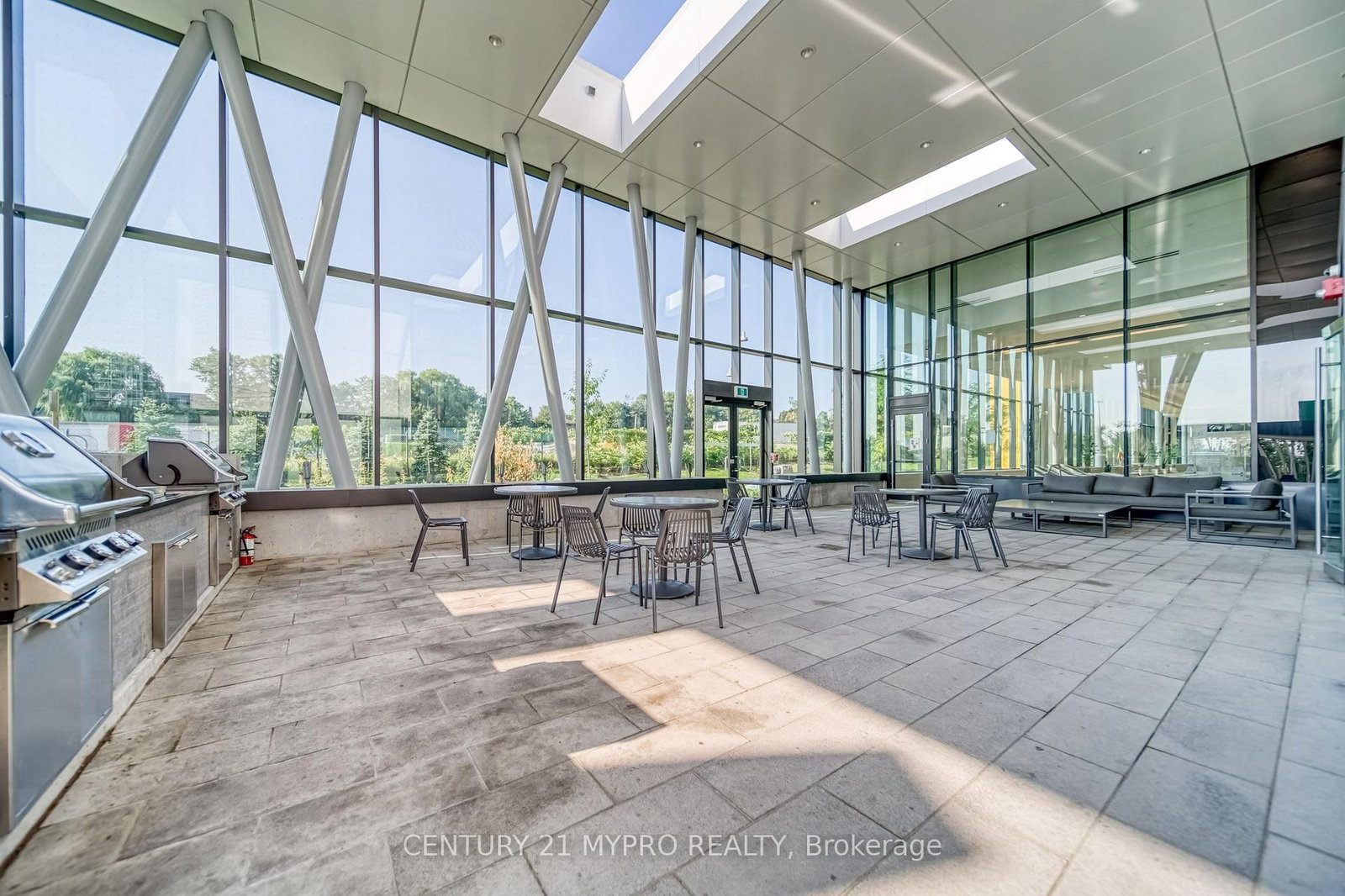 95 Mcmahon Drive • #506 • Toronto, ON photo 14