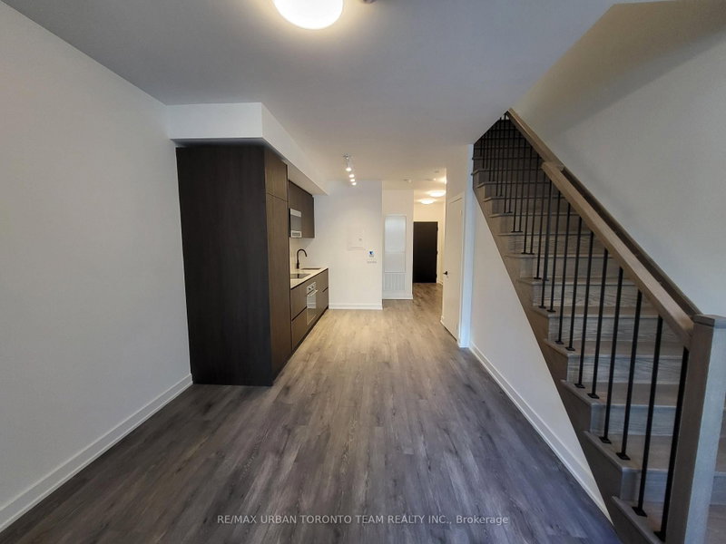 Th125 - 117 broadway Avenue