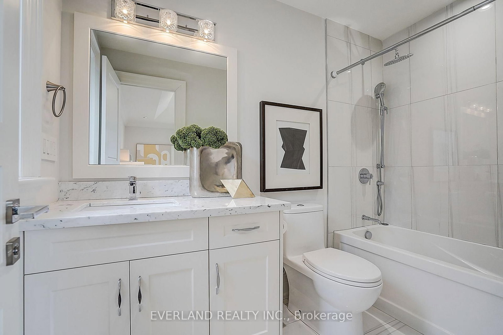 274 Joicey Boulevard • Toronto, ON photo 33