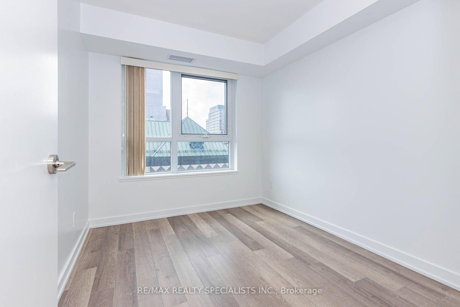 181 Huron Street • #604 • Toronto, ON photo 18
