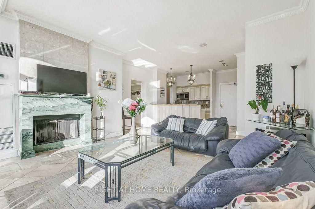 25 Grenville Street • #PH2 • Toronto, ON photo 17