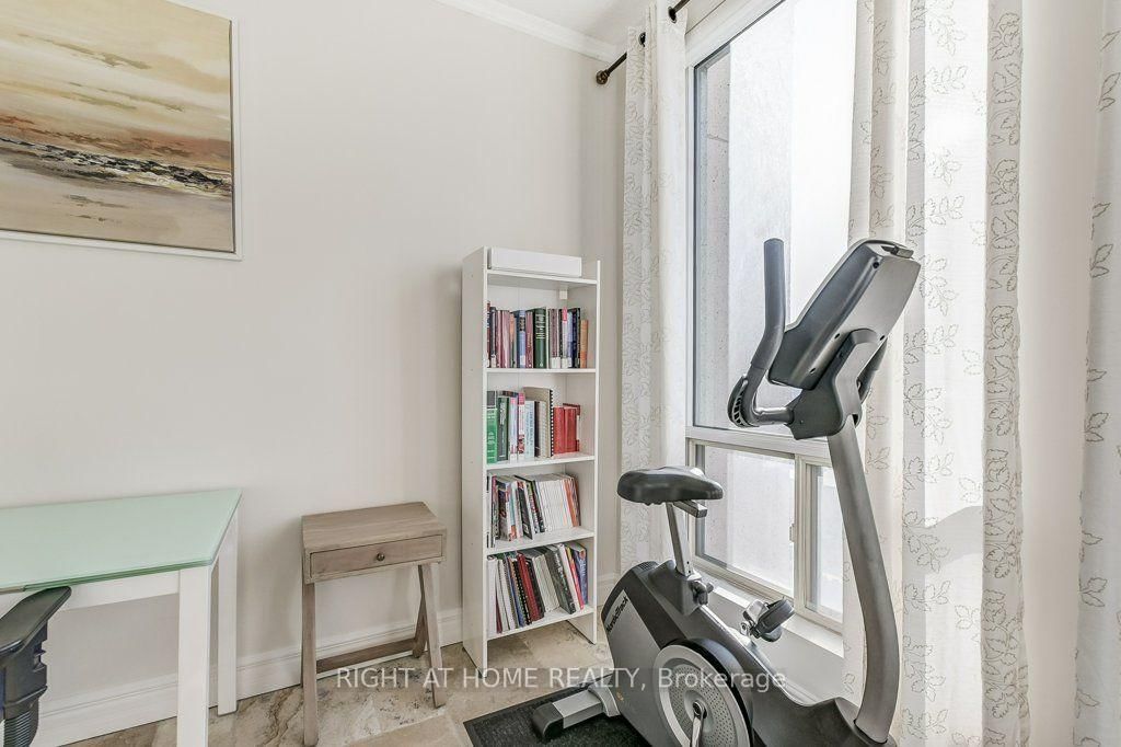 25 Grenville Street • #PH2 • Toronto, ON photo 29