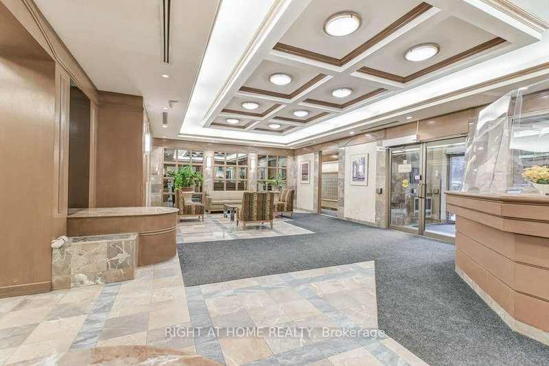 PH2 - 25 Grenville Street