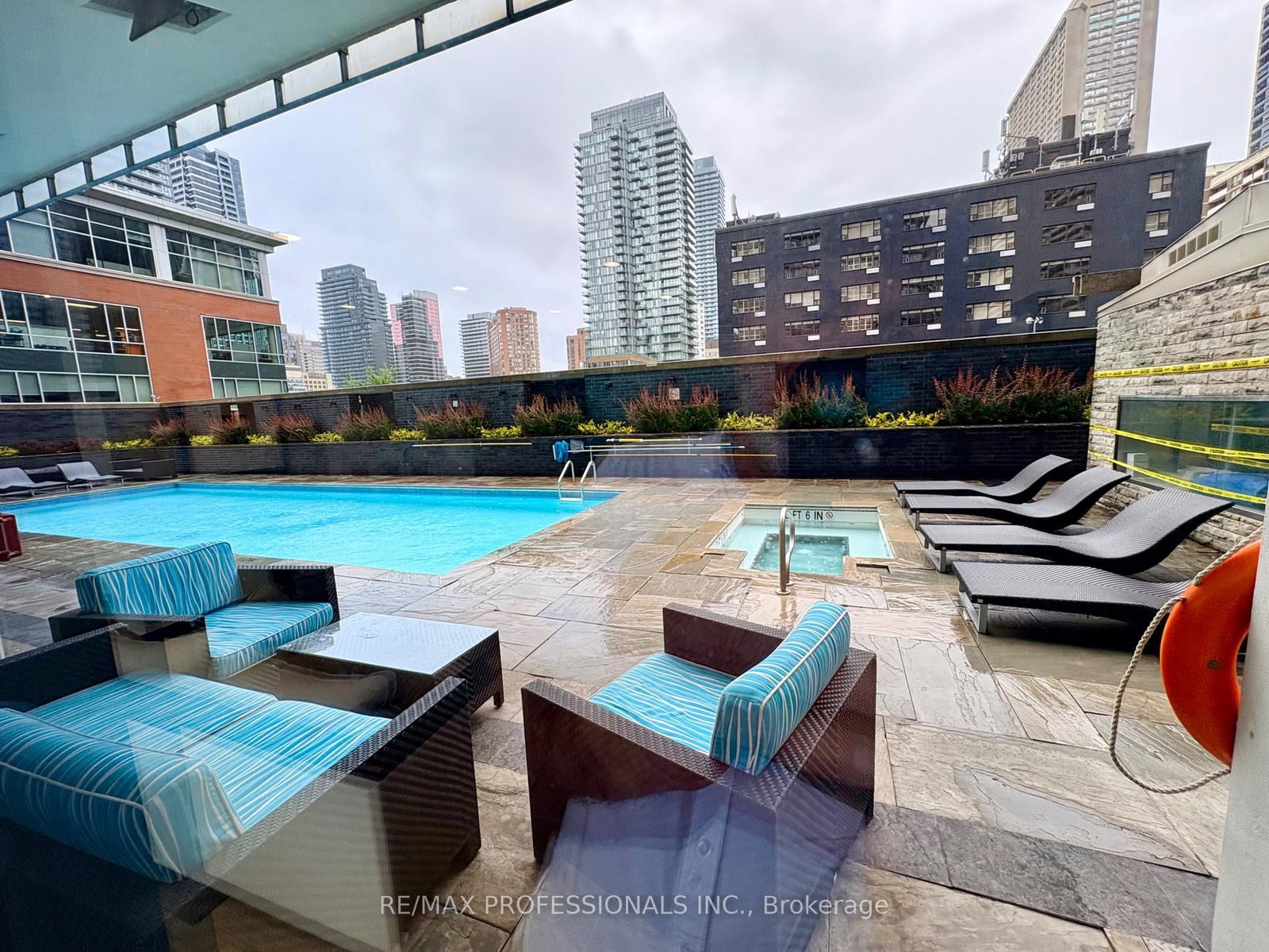 33 Charles Street E • #710 • Toronto, ON photo 42
