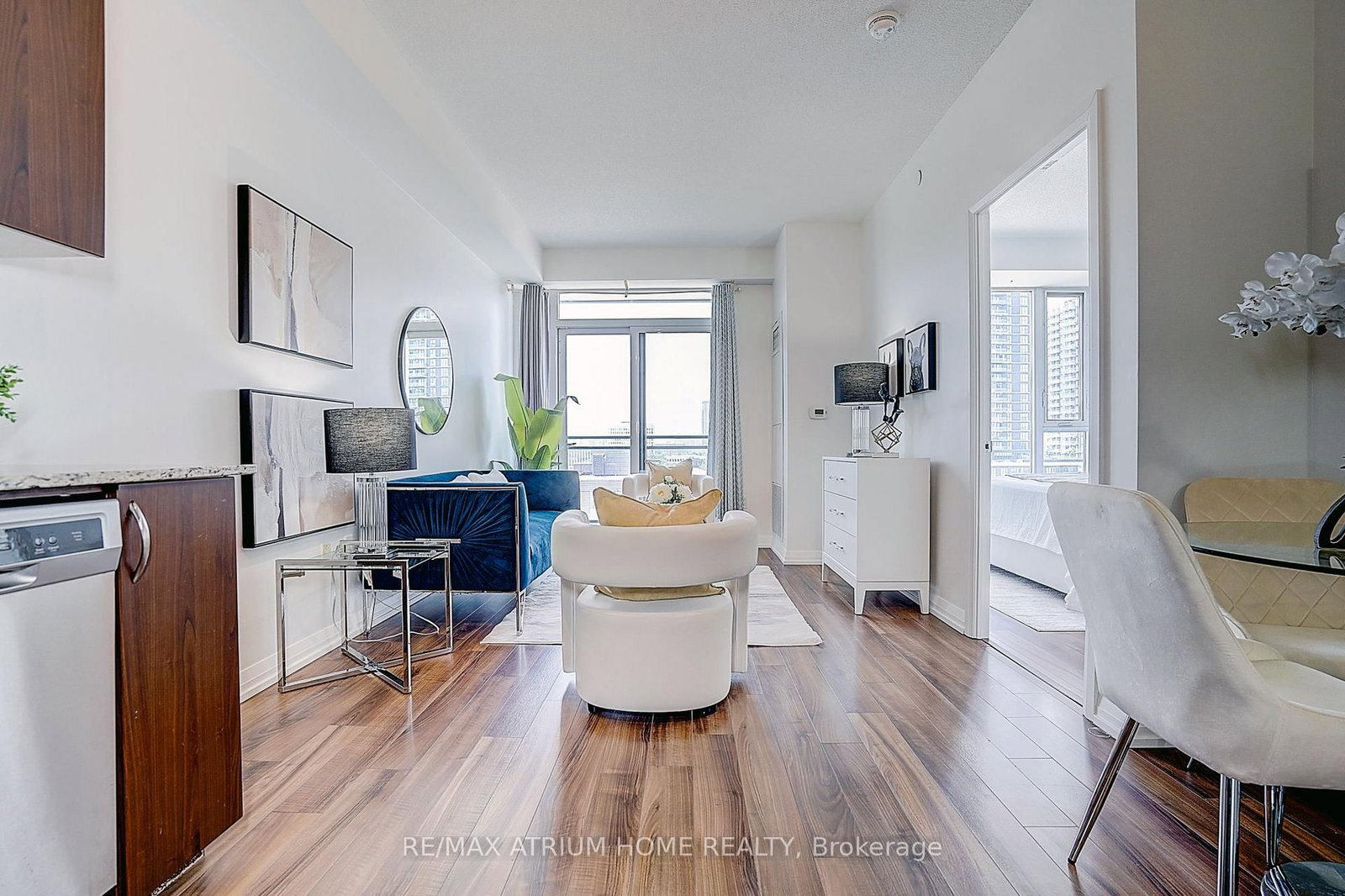 55 Ann O'reilly Road • #810 • Toronto, ON photo 4