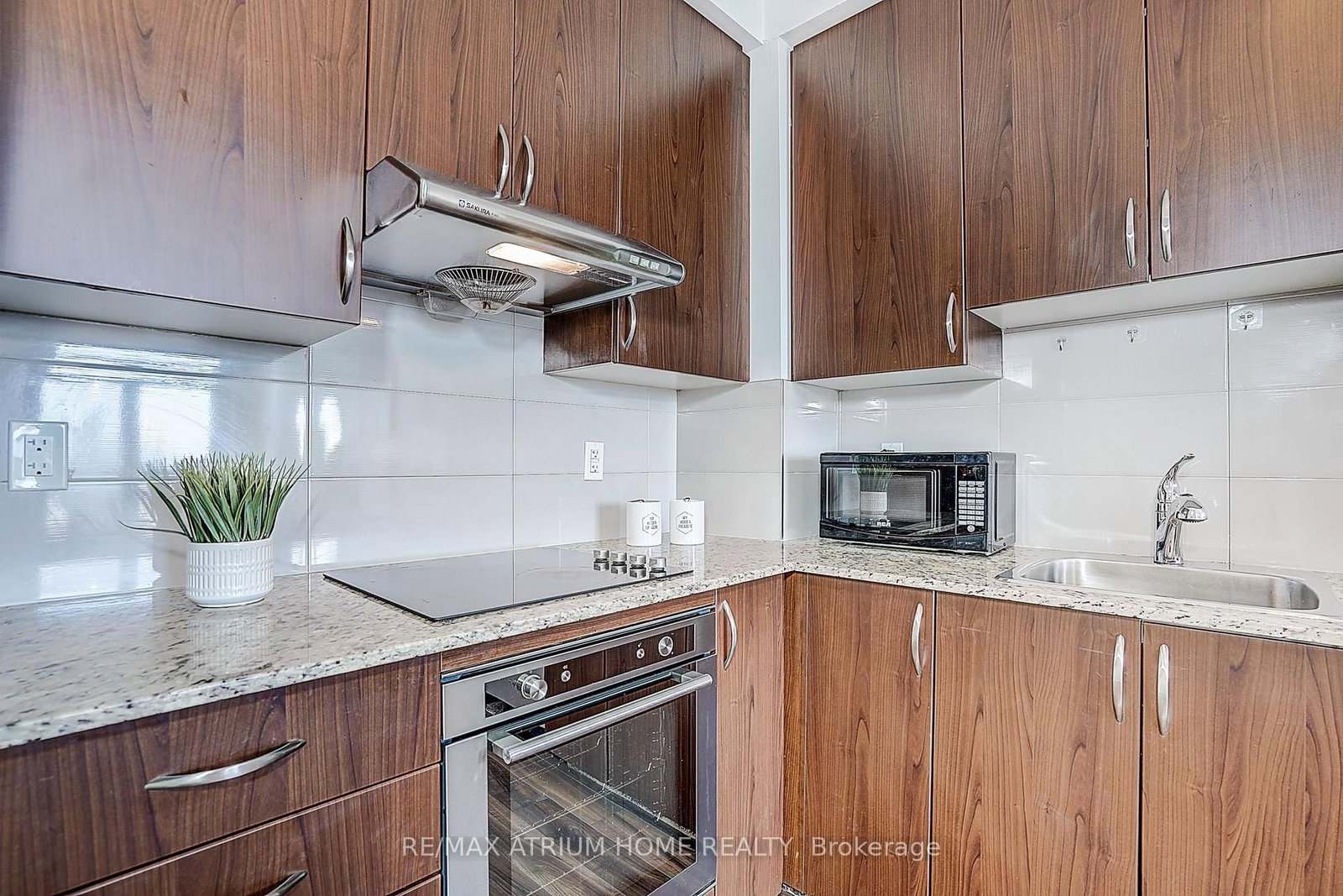 55 Ann O'reilly Road • #810 • Toronto, ON photo 9
