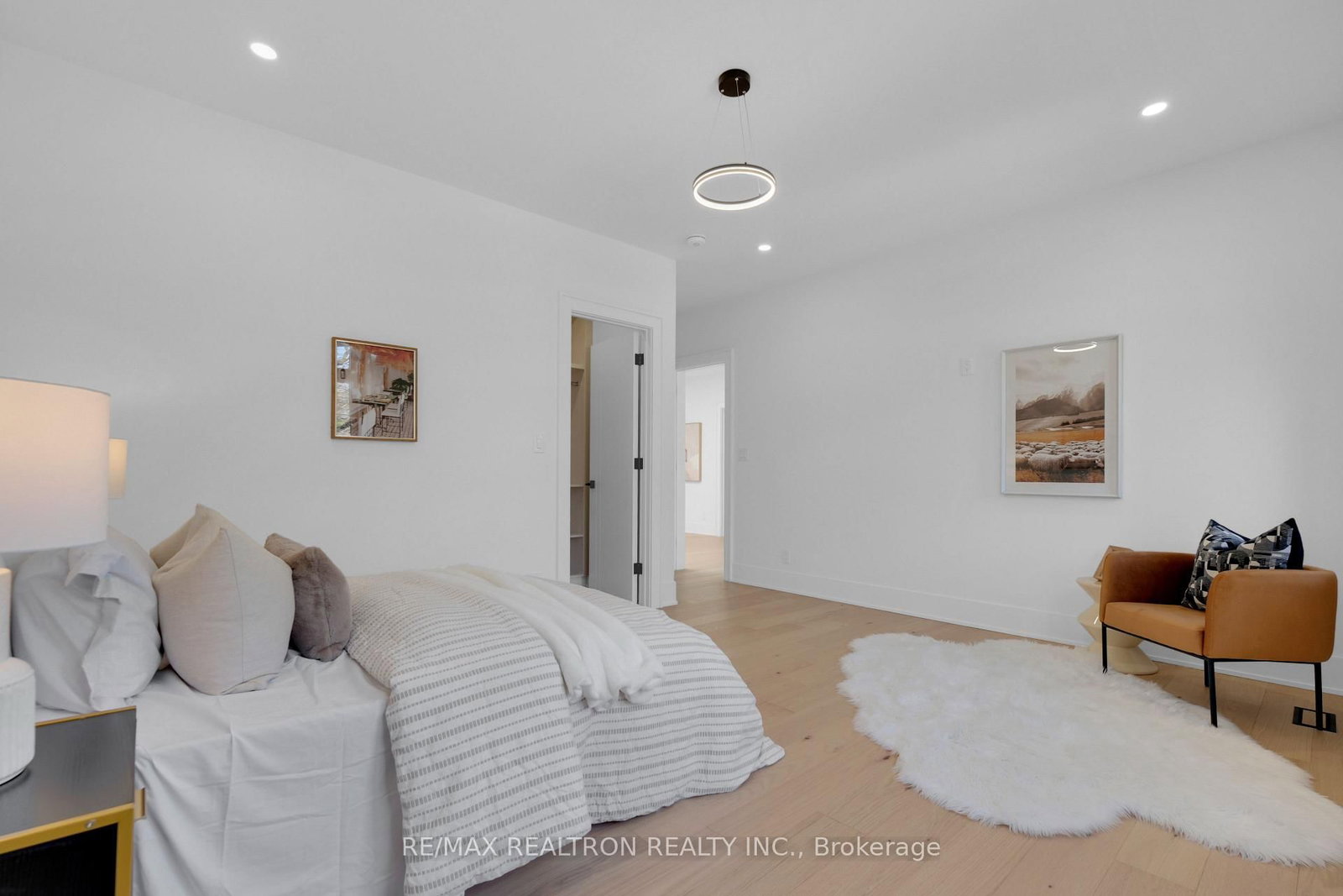 28 Ternhill Crescent • Toronto, ON photo 39