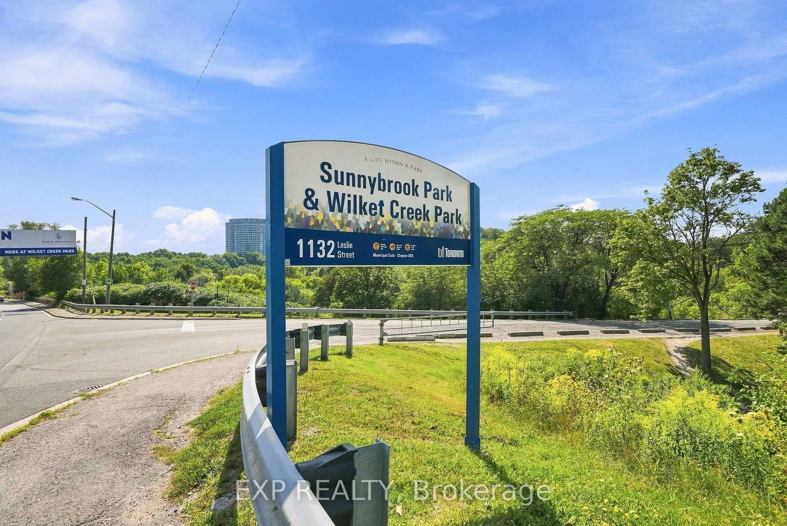 30 Inn On The Park Drive • #2301 • Toronto, ON photo 39