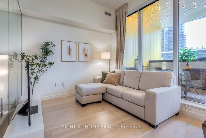 511 - 95 McMahon Drive