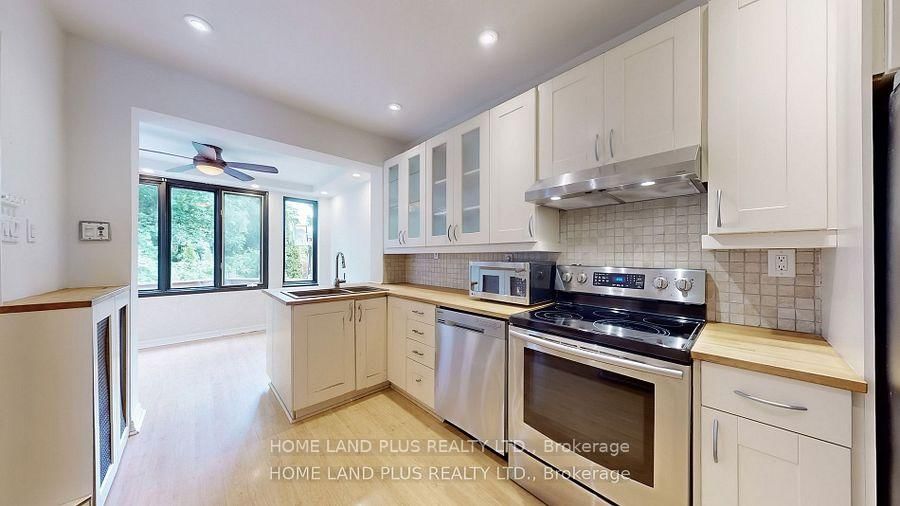 97 Deloraine Avenue • Toronto, ON photo 9