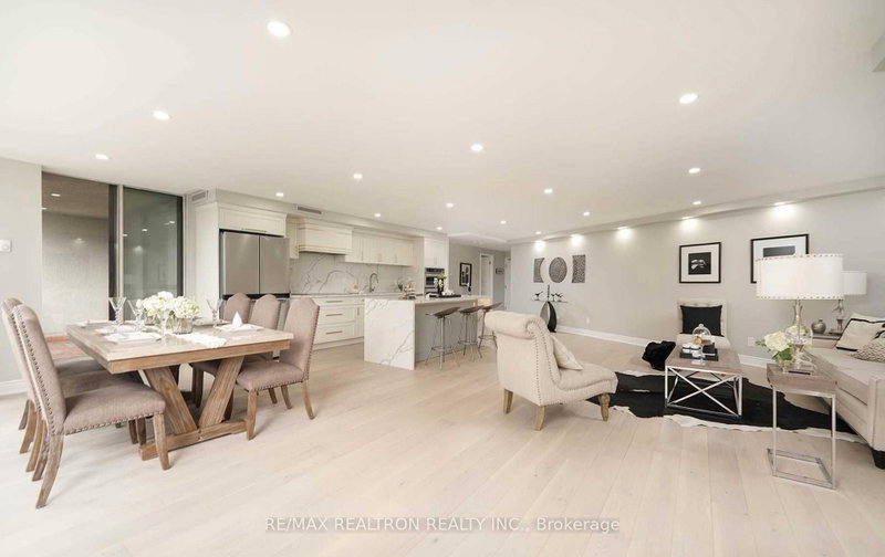 502 - 85 Skymark Drive