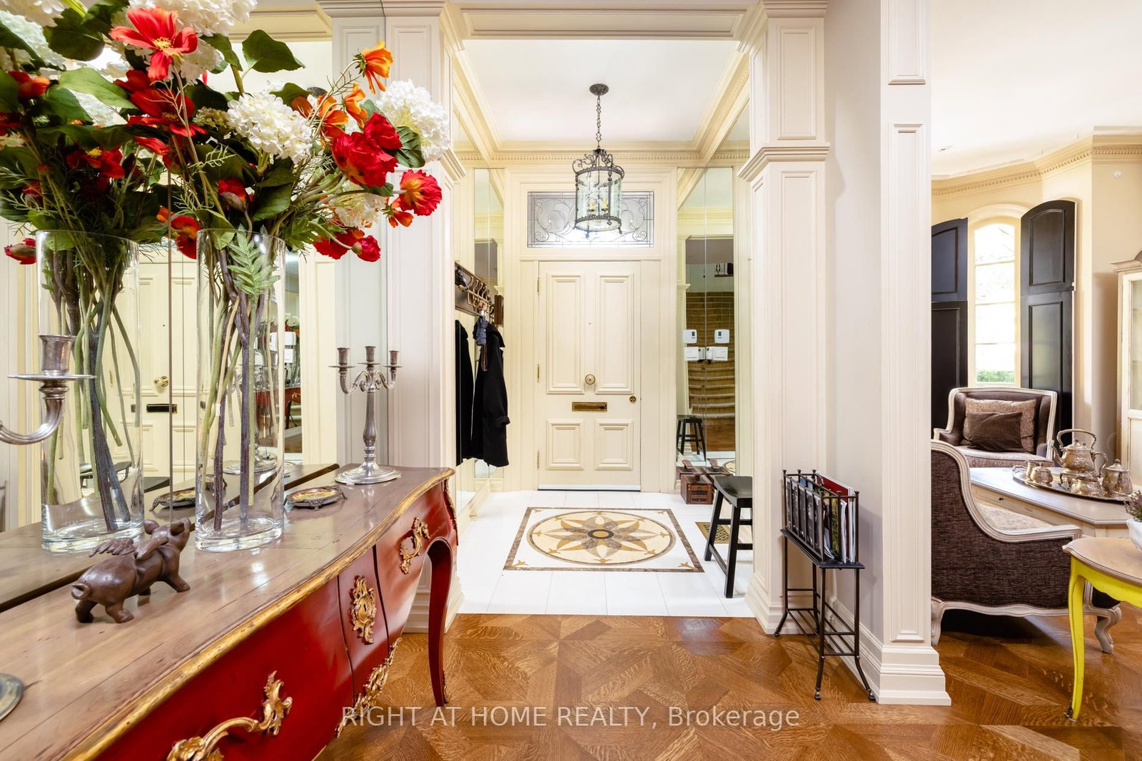 51 Hazelton Avenue • Toronto, ON photo 1