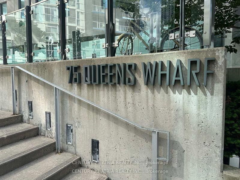 1608 - 75 Queens Wharf Road