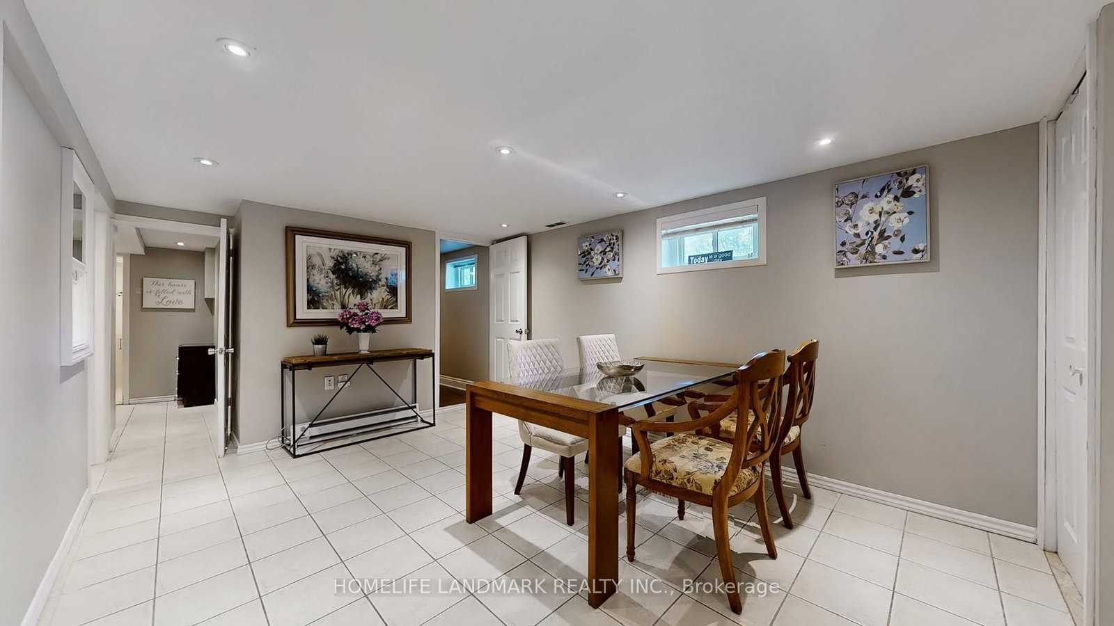 30 Paperbirch Drive • Toronto, ON photo 21