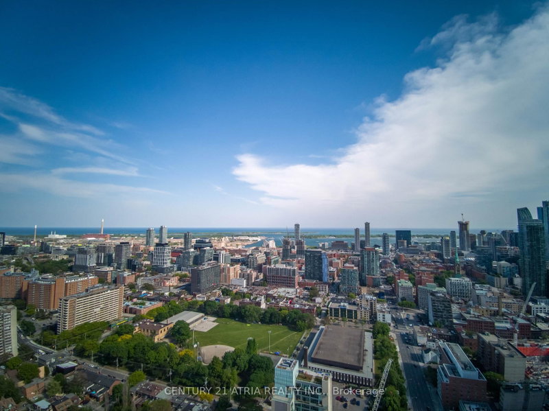 4707 - 181 Dundas Street E