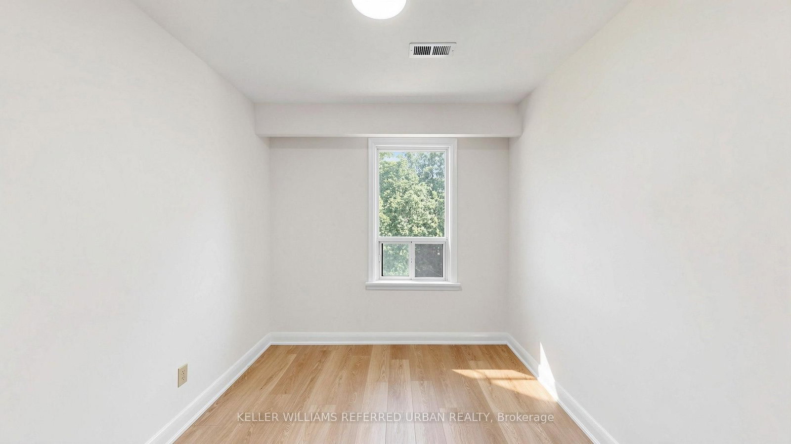 Detached House for lease at 104 Otonabee Avenue, Toronto, Ontario, M2M 2S8 - Newtonbrook East - MLS: C13704792