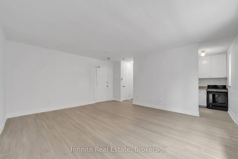 111 - 896 Eglinton Avenue E