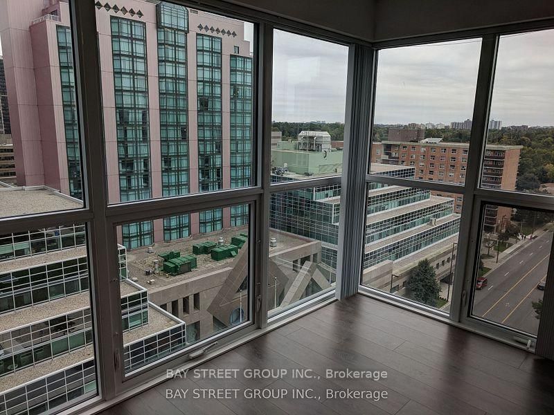 1112 - 5162 Yonge Street